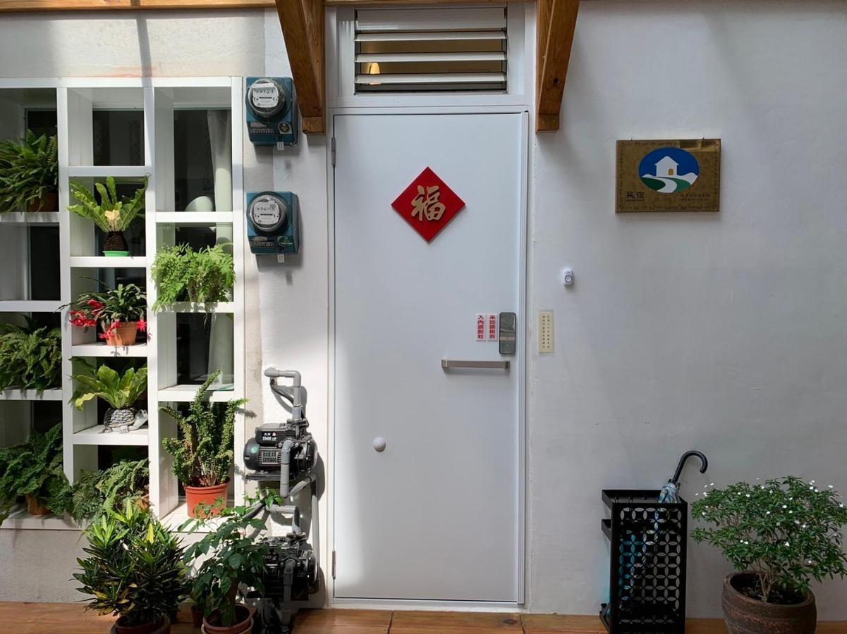 小巷旺宅 X 旺福 Apartment Tainan Bagian luar foto