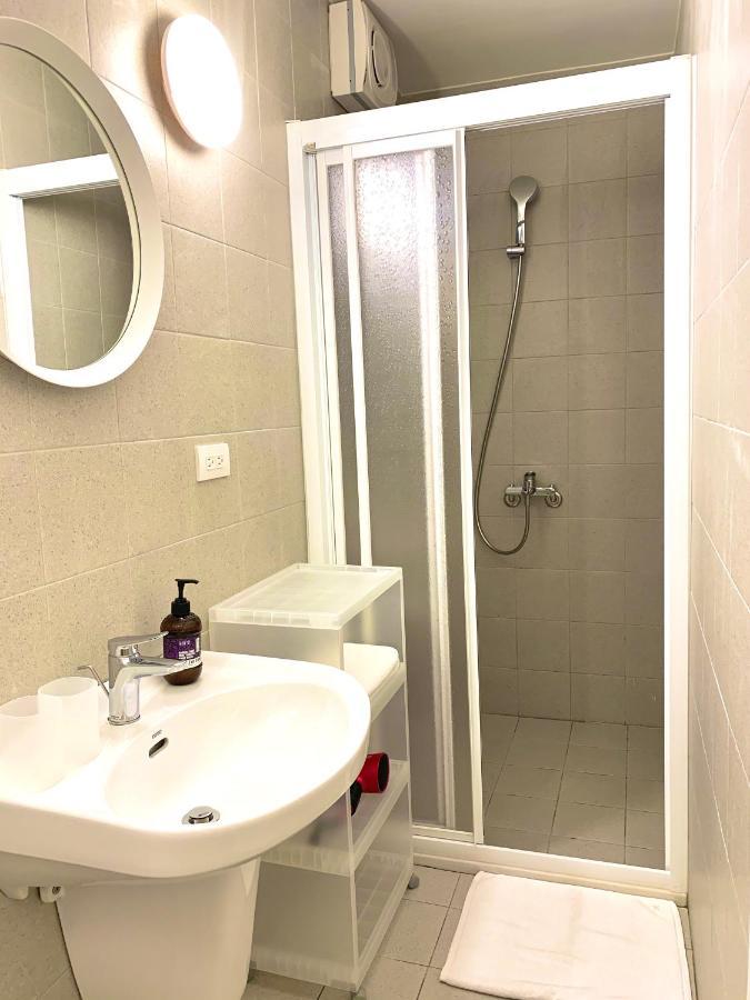 小巷旺宅 X 旺福 Apartment Tainan Ruang foto
