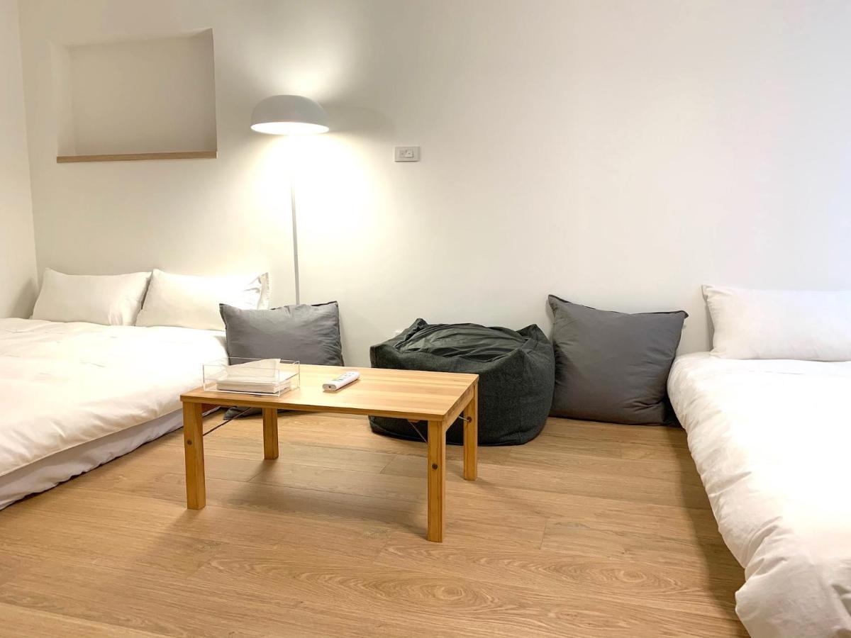 小巷旺宅 X 旺福 Apartment Tainan Ruang foto