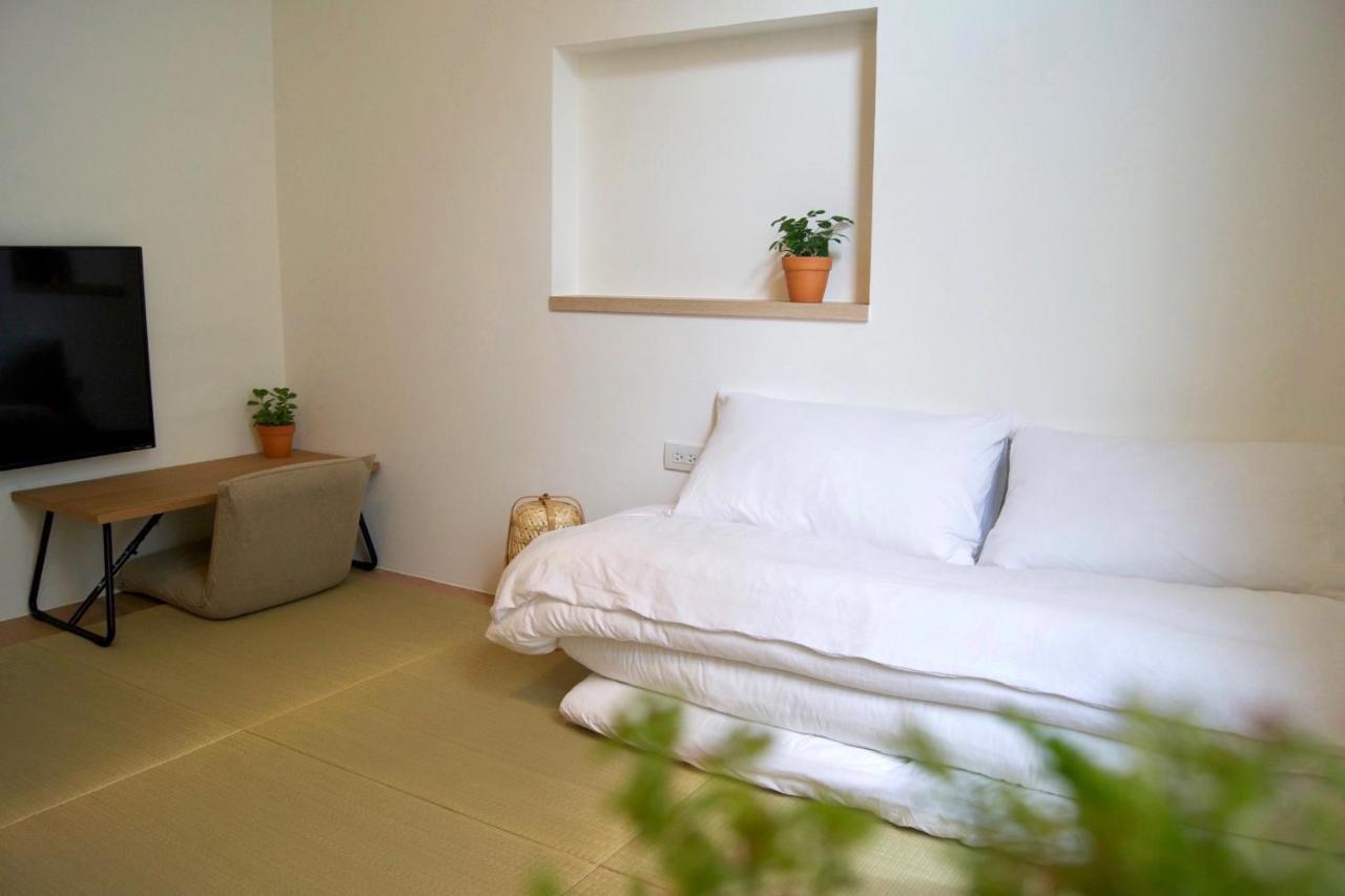 小巷旺宅 X 旺福 Apartment Tainan Ruang foto
